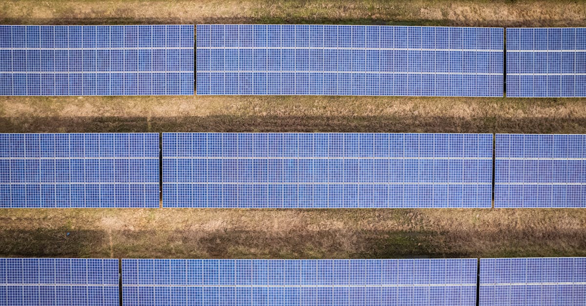 découvrez les enjeux et les opportunités des transitions énergétiques, des stratégies innovantes pour une consommation durable et des solutions pour réduire notre empreinte carbone. explorez les tendances et technologies qui façonnent l'avenir de l'énergie.