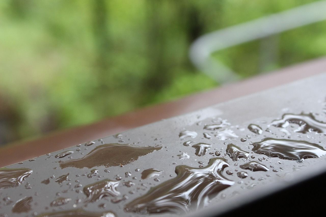 découvrez les techniques de collecte des eaux de pluie pour économiser l'eau, réduire les factures et adopter une démarche écologique durable.