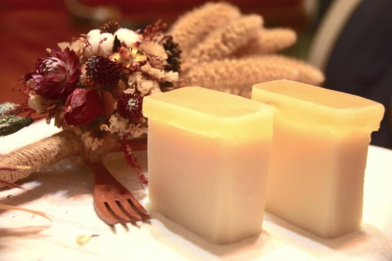 Savon maison : recette facile pour fabriquer vos propres savons naturels